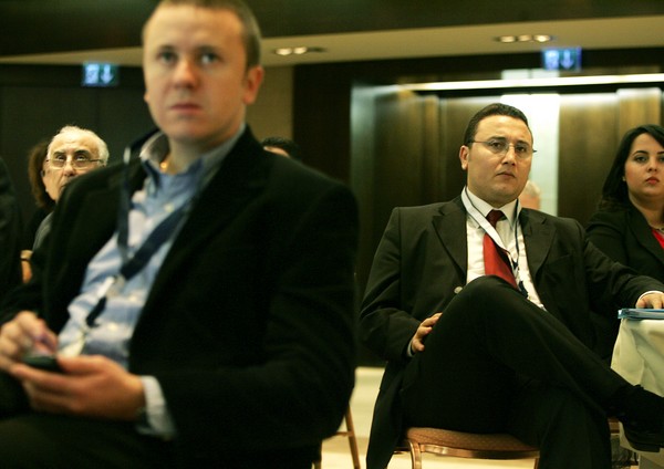 SYMPOSIUMQ003.jpg