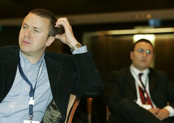 SYMPOSIUMQ019.jpg