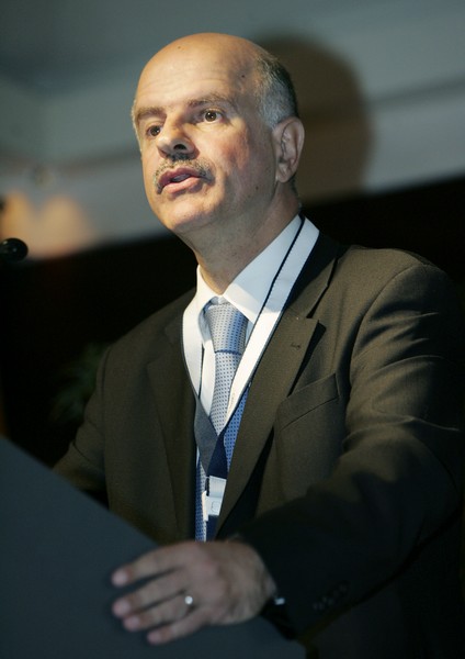 SYMPOSIUMQ024.jpg