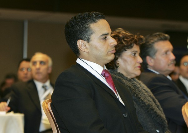 SYMPOSIUMQ042.jpg