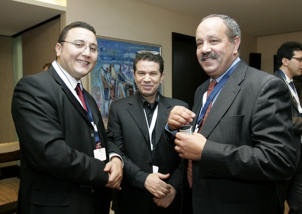 SYMPOSIUMQ049.jpg