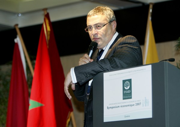 SYMPOSIUMQ066.jpg